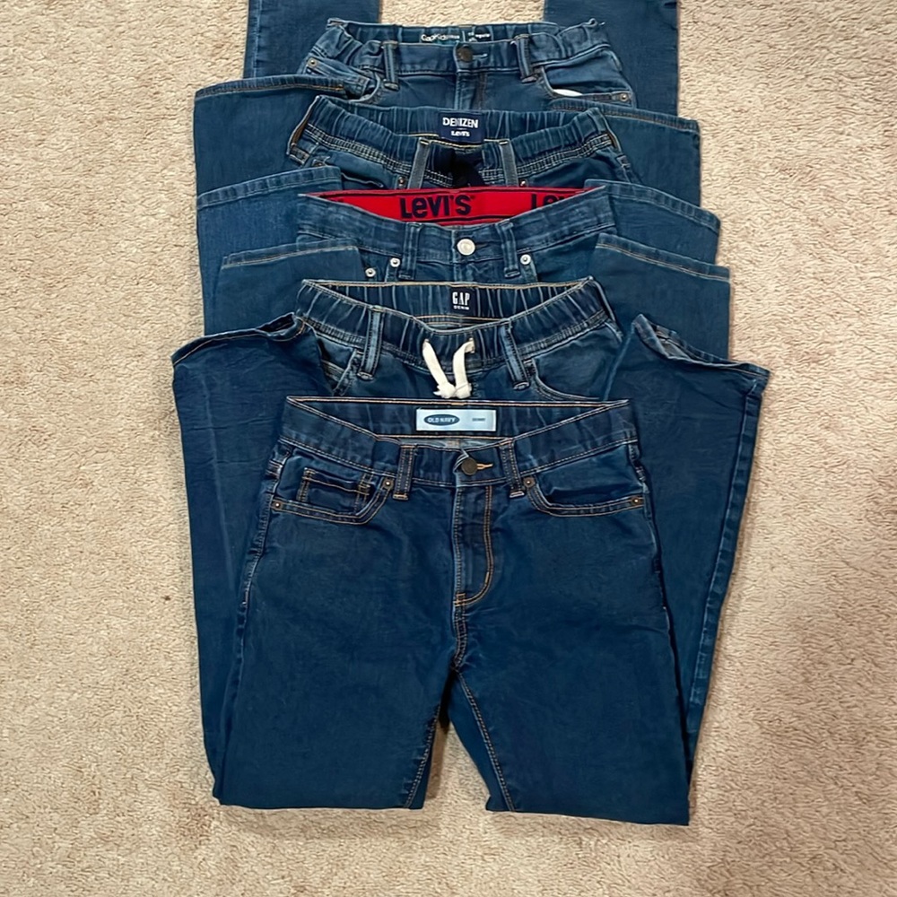 Bundle of boys jeans size 10